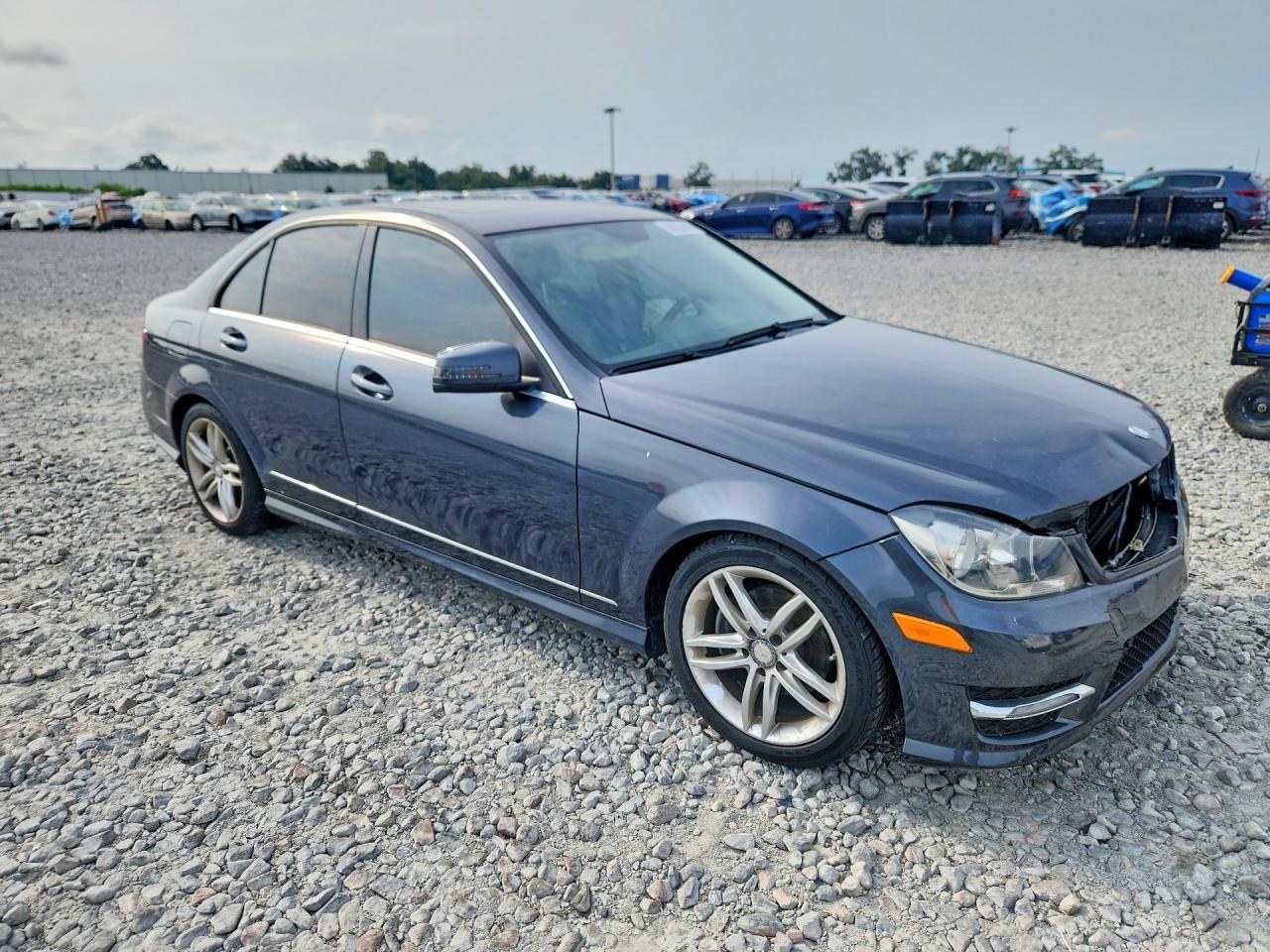 2013 Mercedes-Benz C 250 - Фото 4
