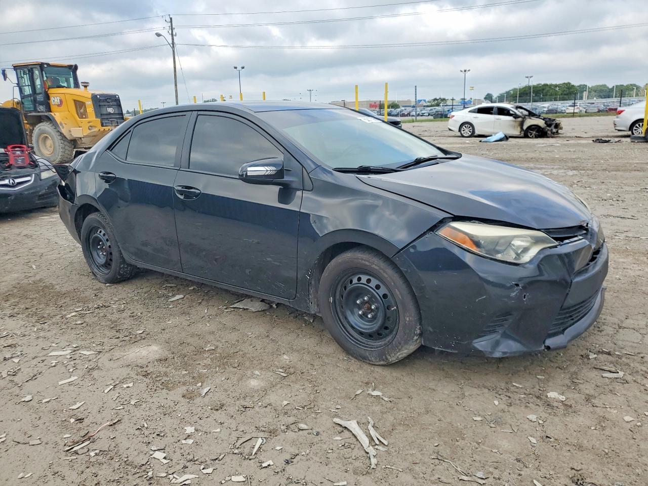 2014 Toyota Corolla Le - Фото 4