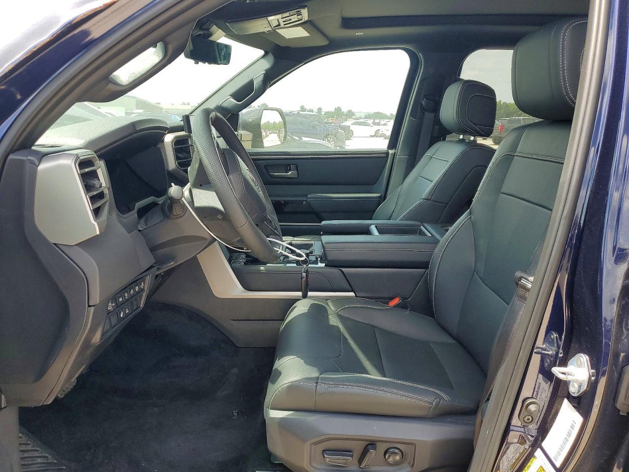 2026 Toyota Tundra Crewmax Limited - Image 7