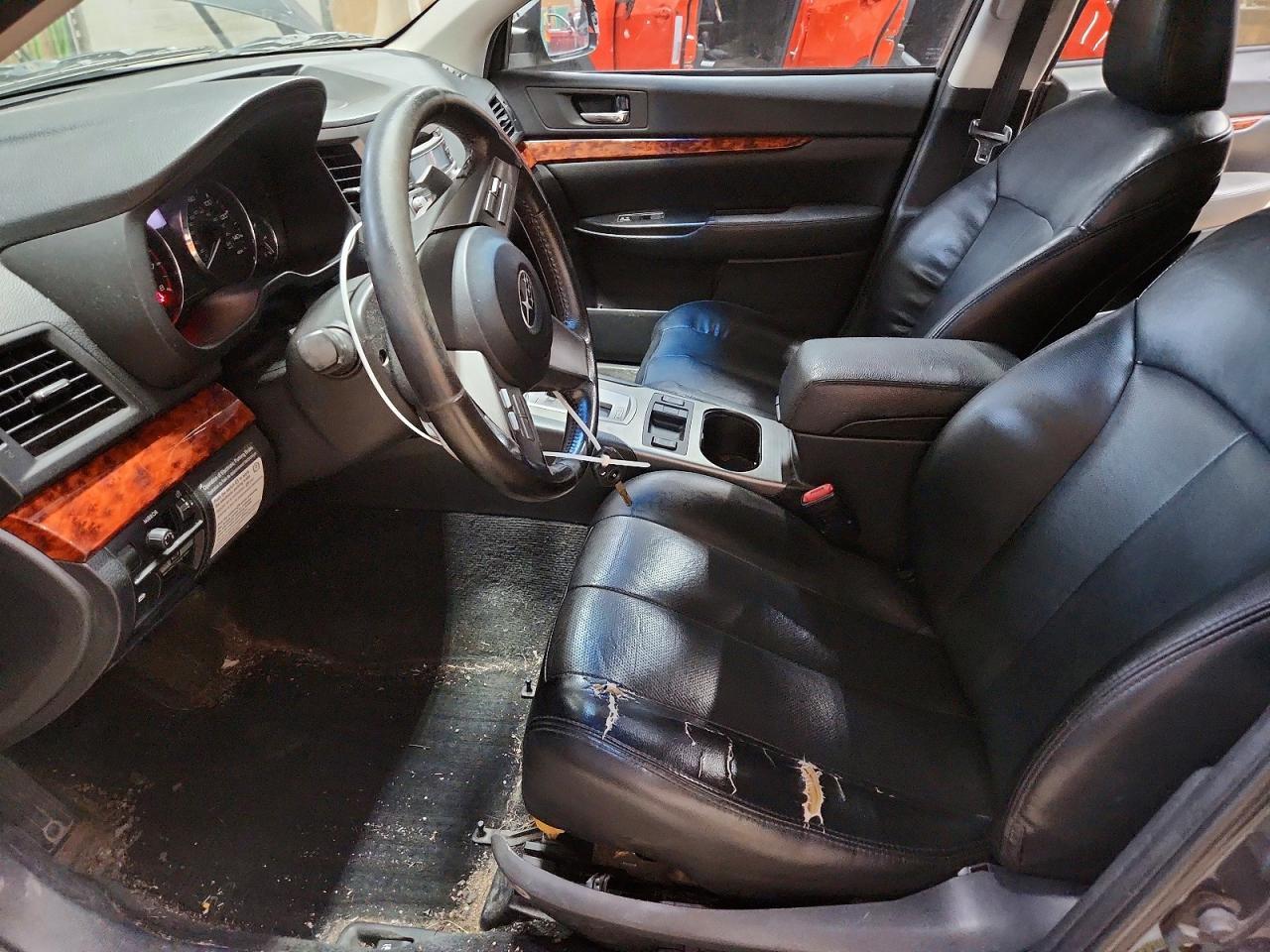2011 Subaru Outback 2.5I Limited - Фото 7
