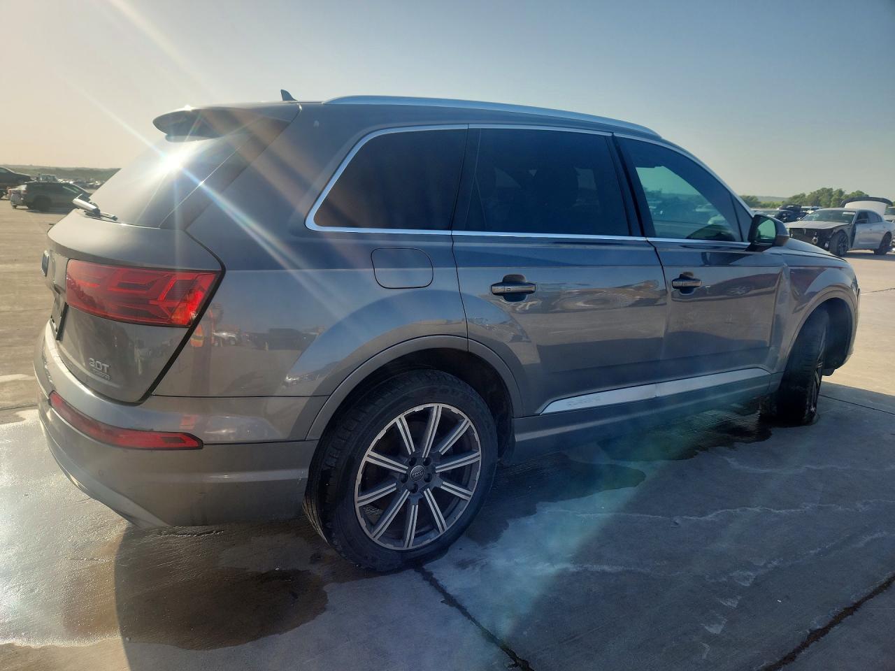 2017 Audi Q7 Premium - Фото 3