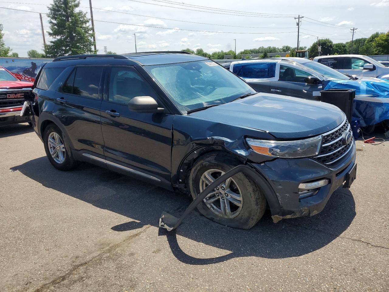2022 Ford Explorer Xlt - Image 4