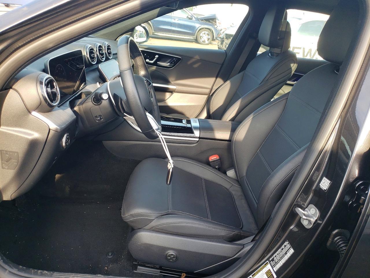 2025 Mercedes-Benz C 300 4Matic - Image 7