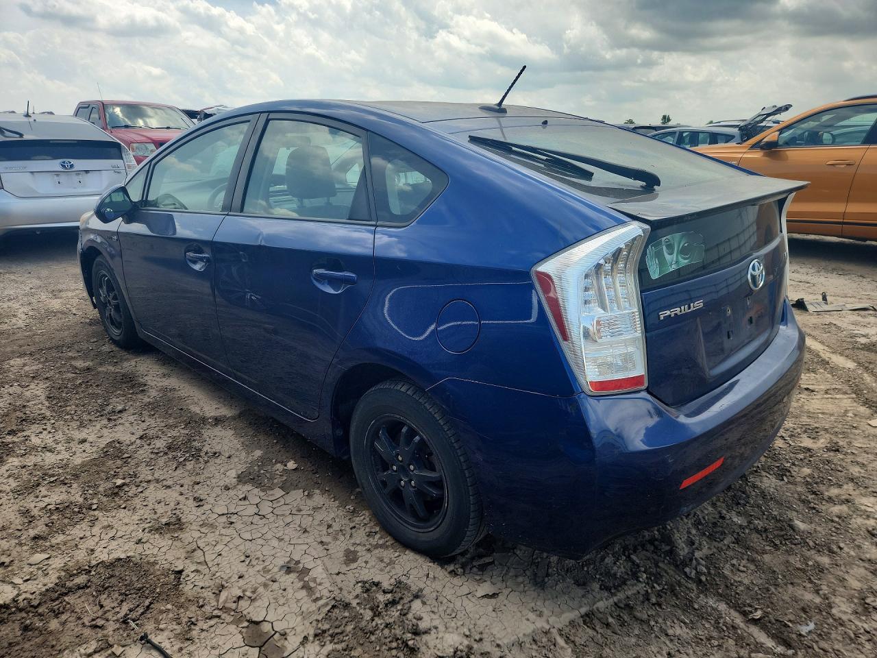 2010 Toyota Prius Ii - Фото 2