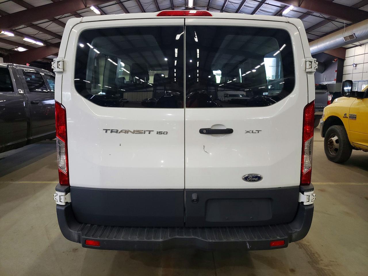 2018 Ford Transit T-150 - Фото 6