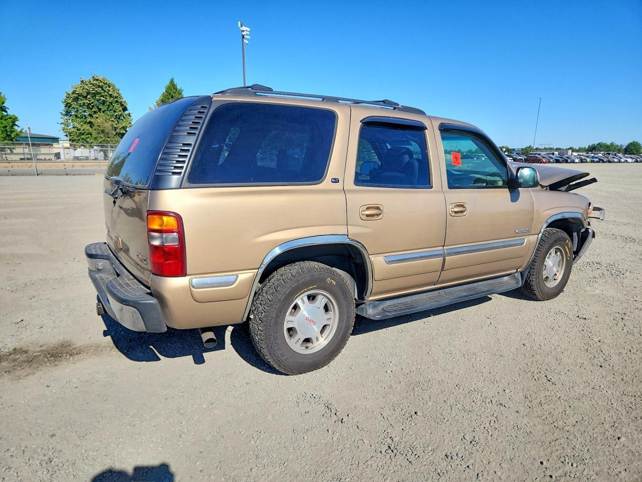 2001 GMC Yukon - Фото 3