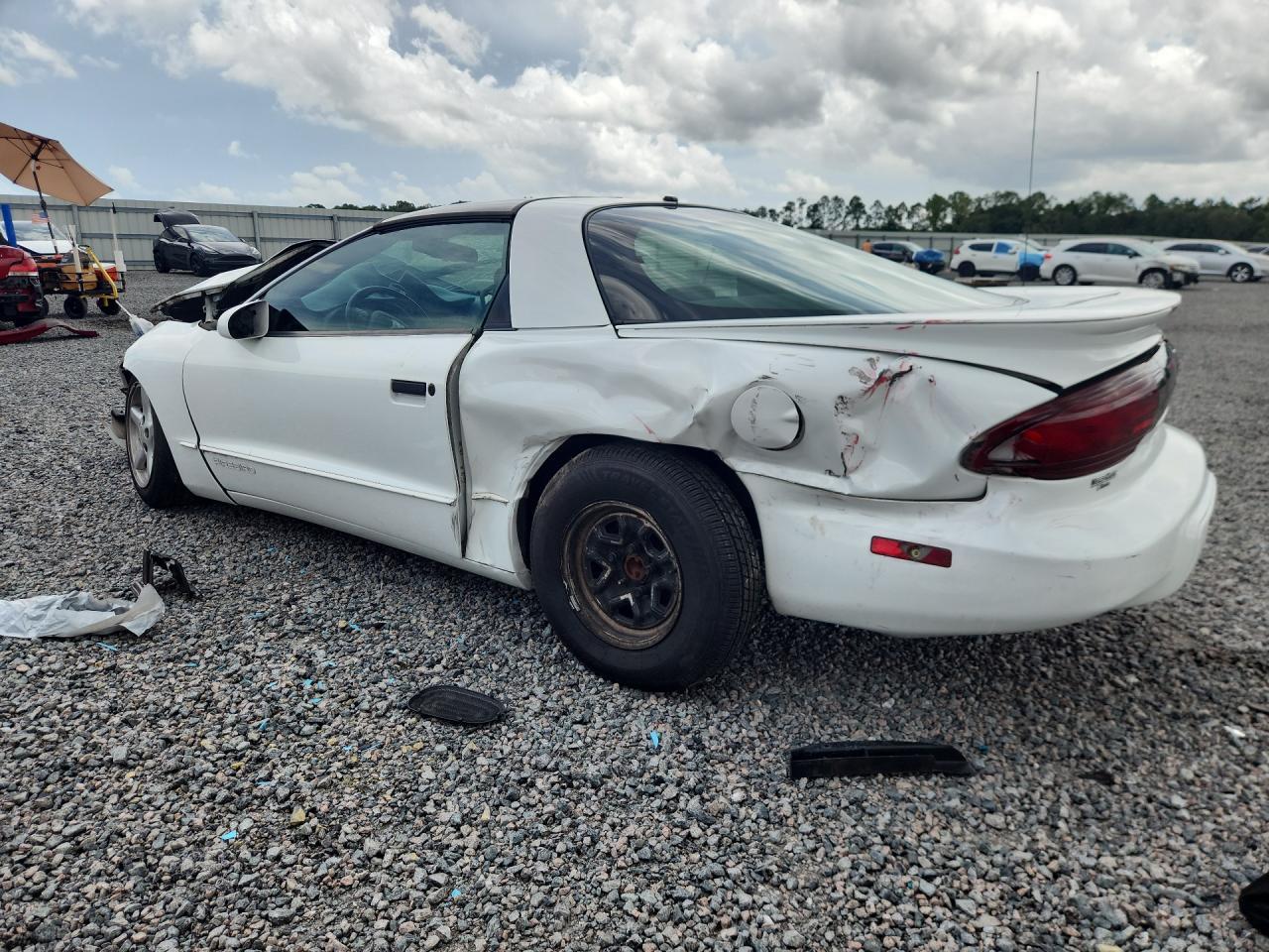 1997 Pontiac Firebird - Фото 2