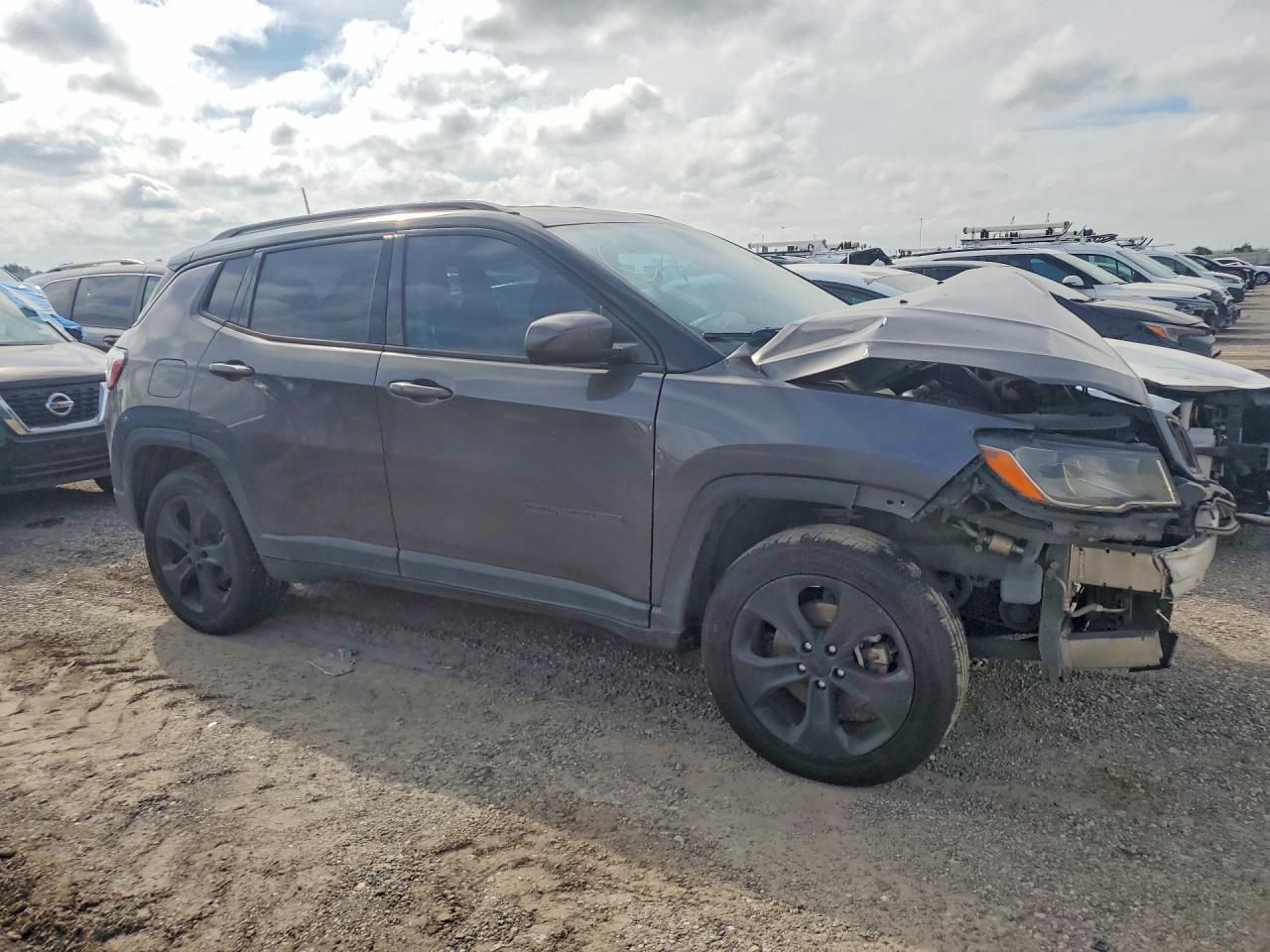 2020 Jeep Compass Latitude - Фото 4