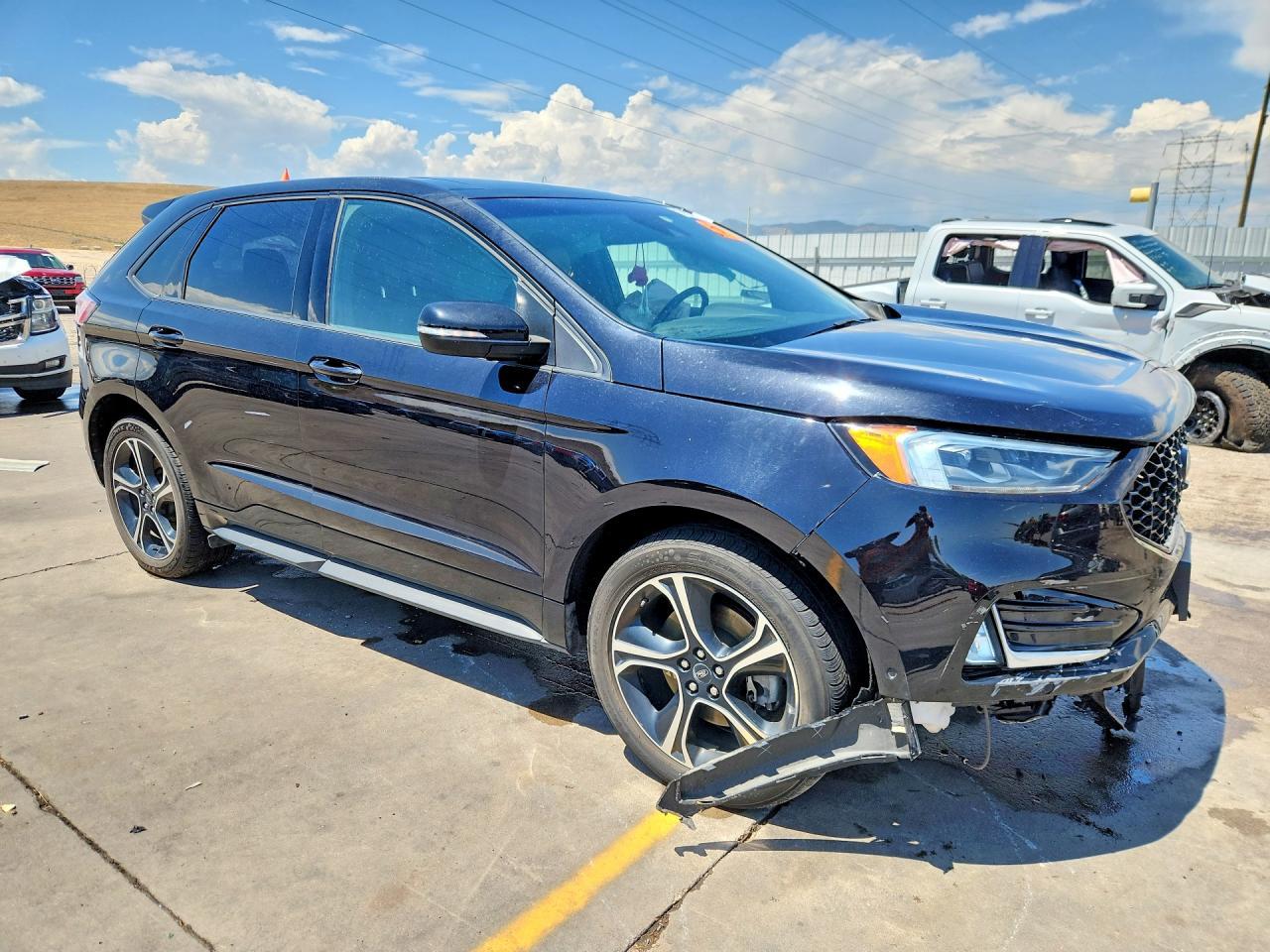 2019 Ford Edge St - Фото 4