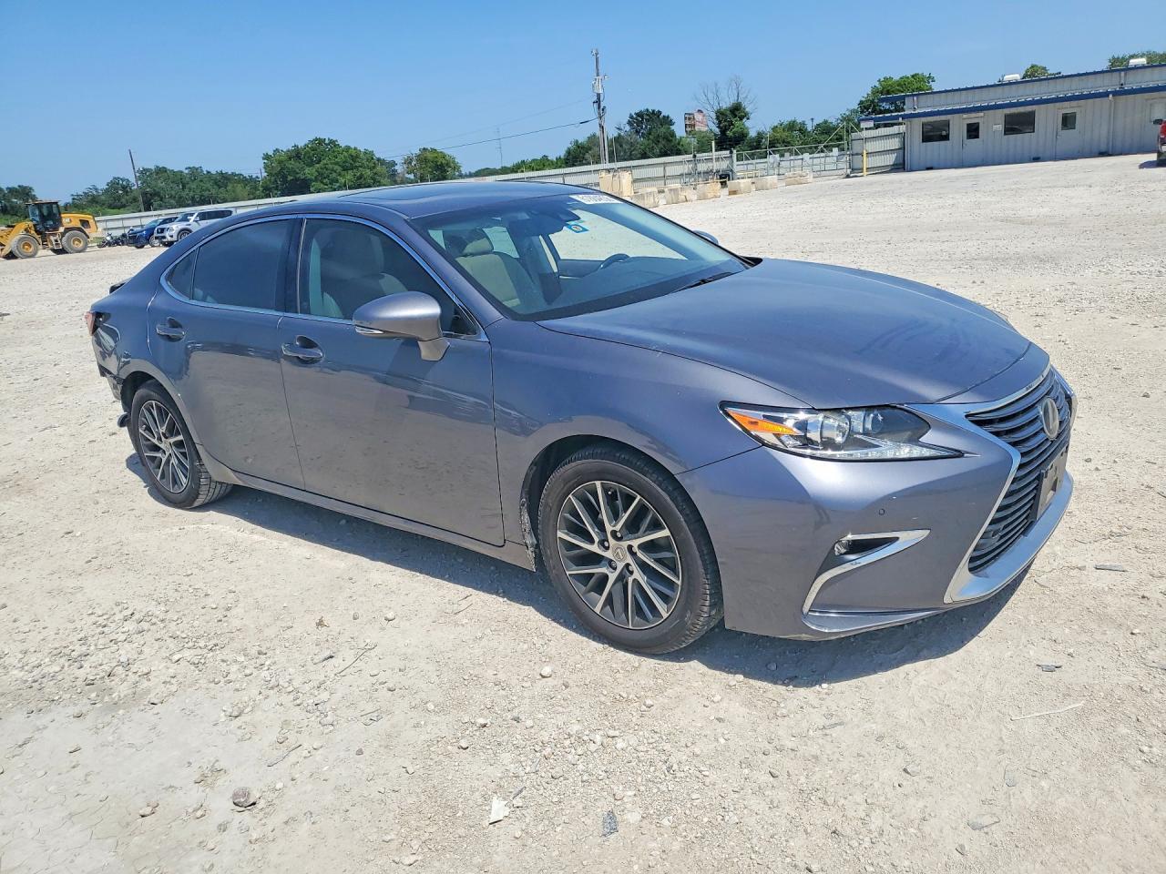 2016 Lexus Es 350 - Image 4