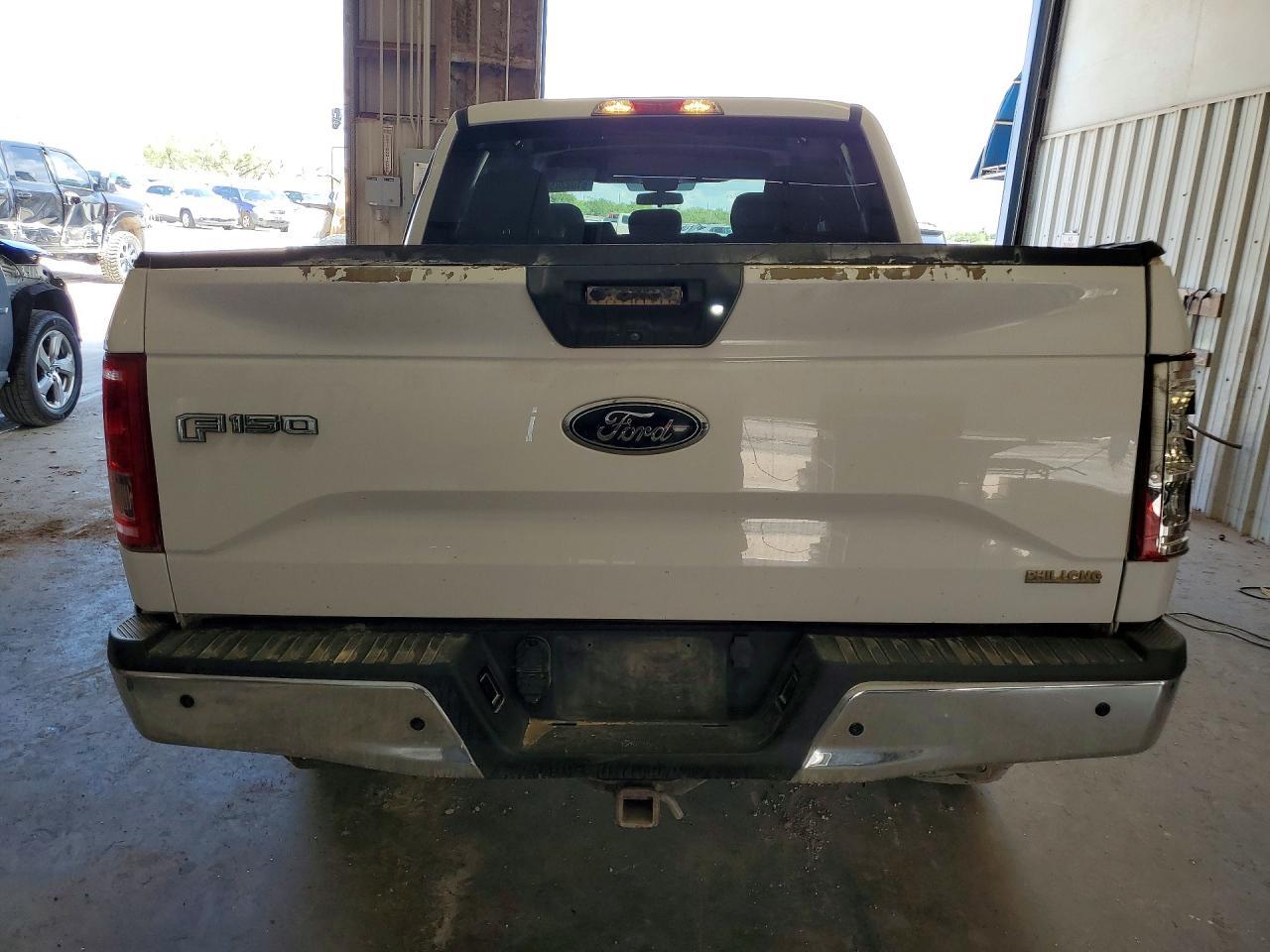 2017 Ford F150 Supercrew - Image 6