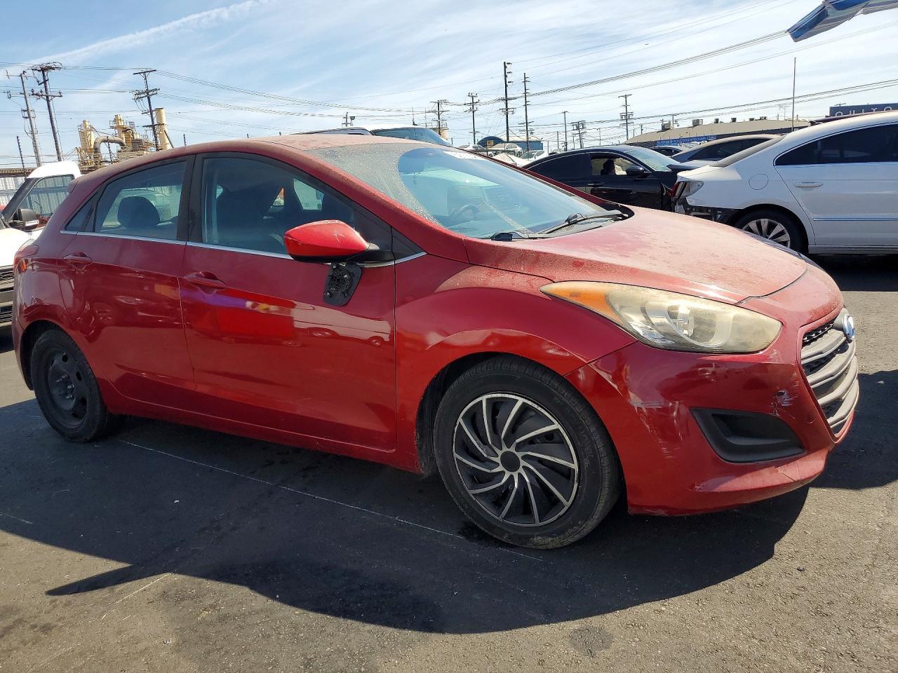 2017 Hyundai Elantra Gt Base - Image 4