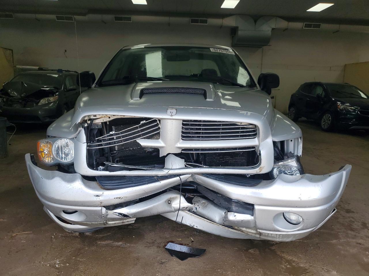 2005 Dodge Ram 1500 St - Фото 5