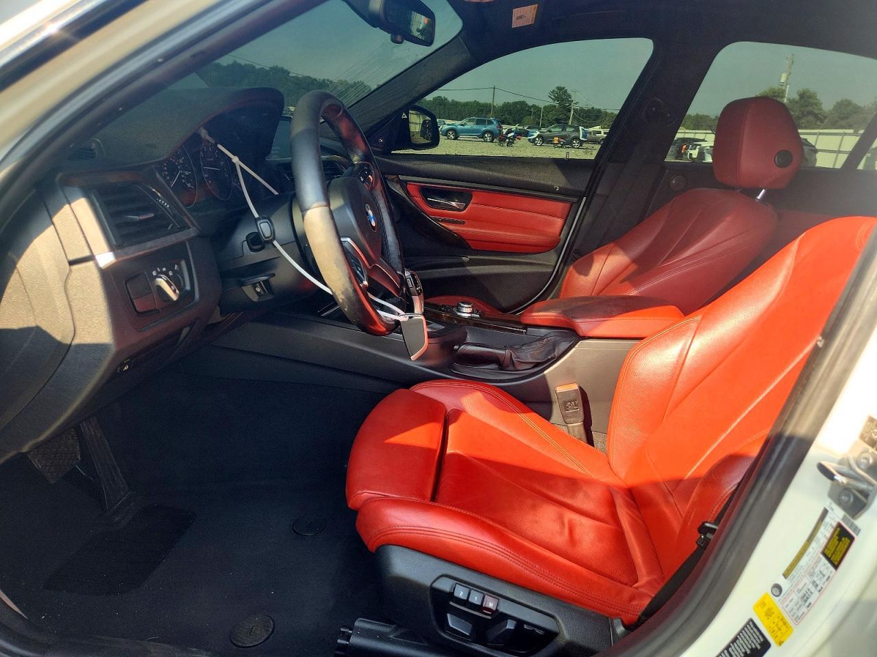 2013 BMW 335 I - Фото 7