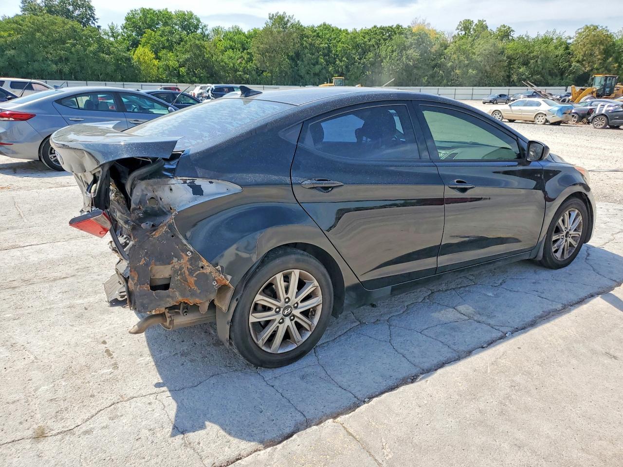 2015 Hyundai Elantra Se - Image 3