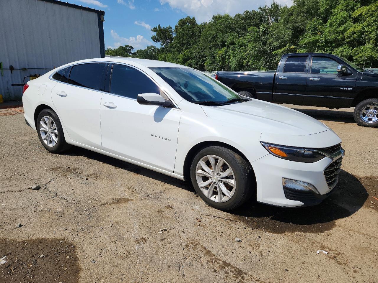 2022 Chevrolet Malibu Lt - Фото 4