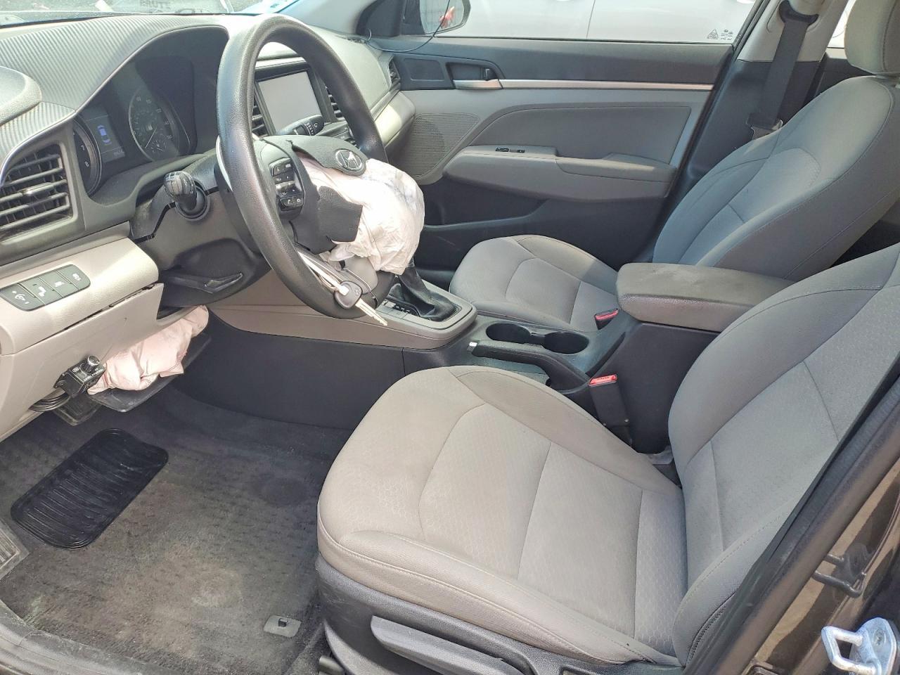 2020 Hyundai Elantra Sel - Image 7