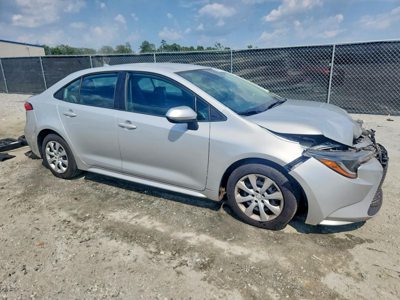 2022 Toyota Corolla Le - Фото 4