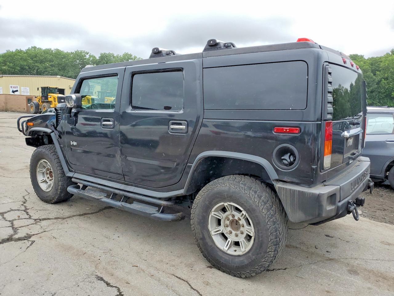 2003 Hummer H2 - Image 2