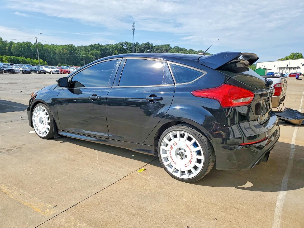 2017 Ford Focus Rs - Image 2
