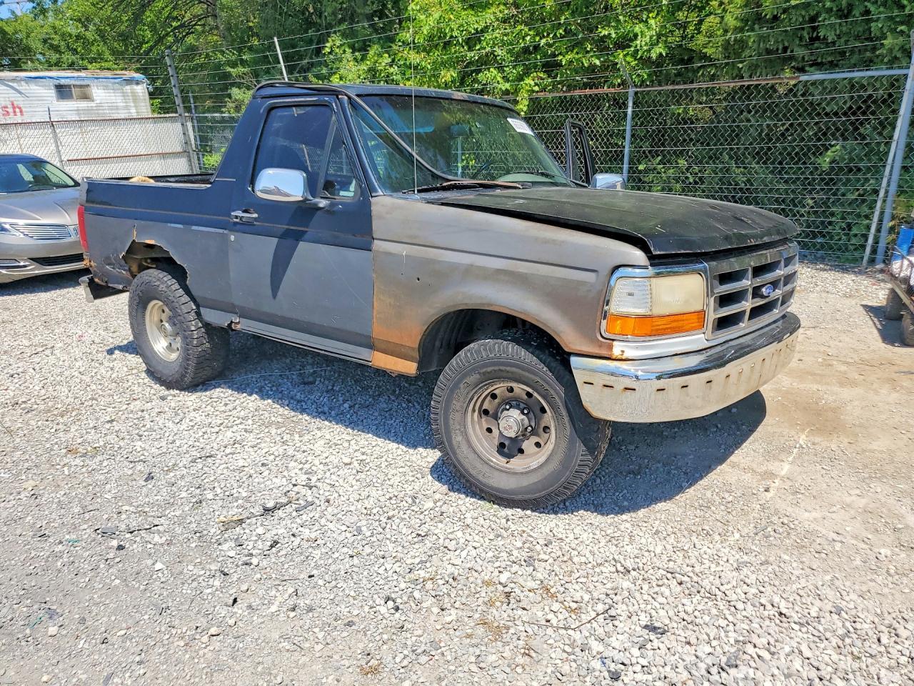 1995 Ford Bronco U100 - Image 4