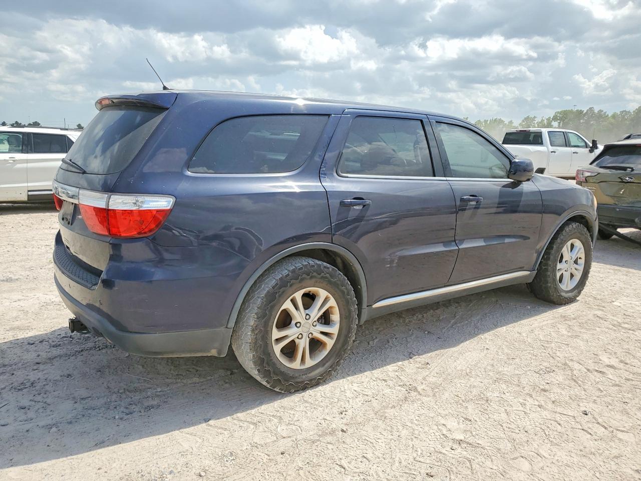 2013 Dodge Durango Sxt - Image 3