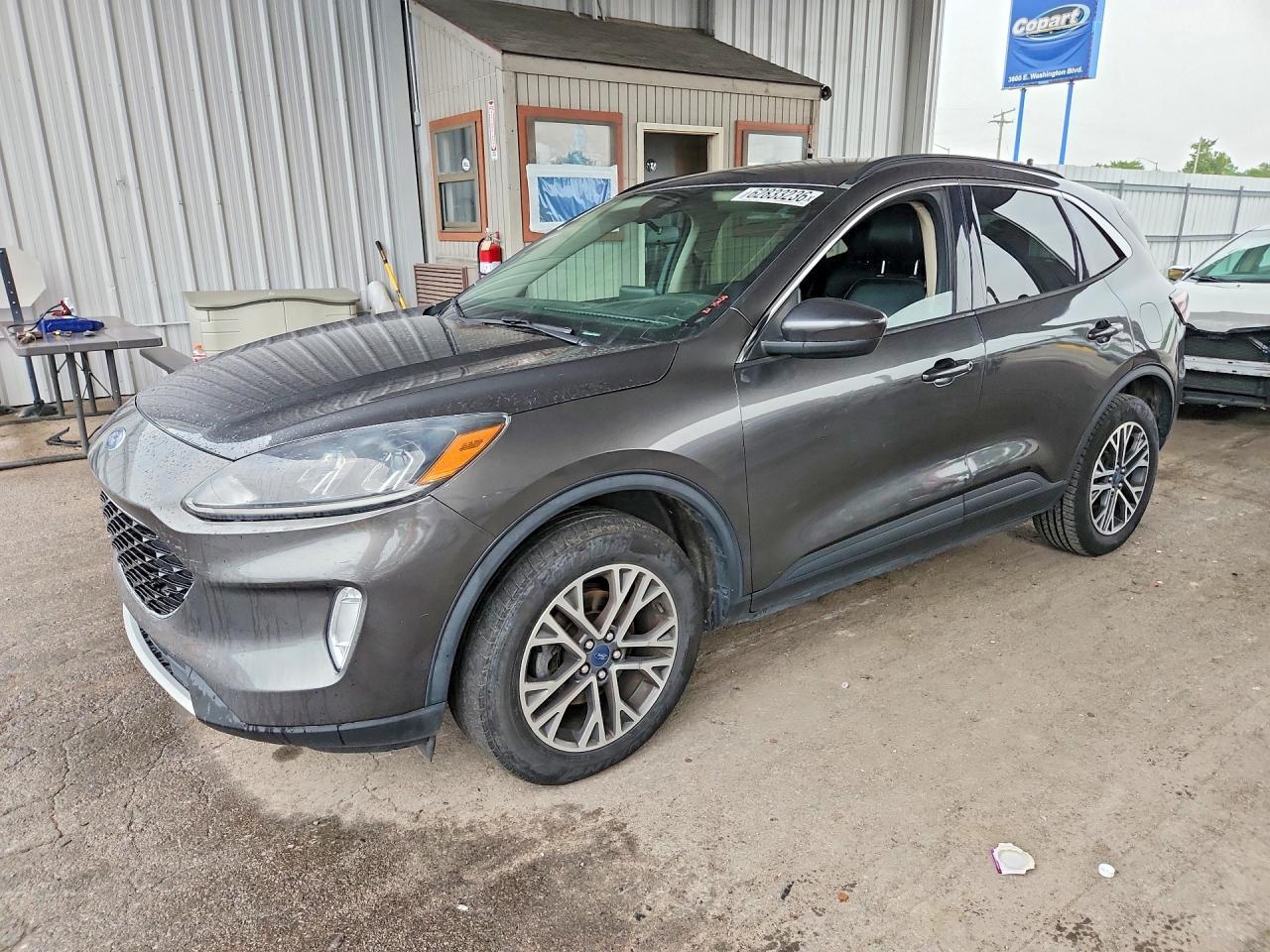 2020 Ford Escape Sel
