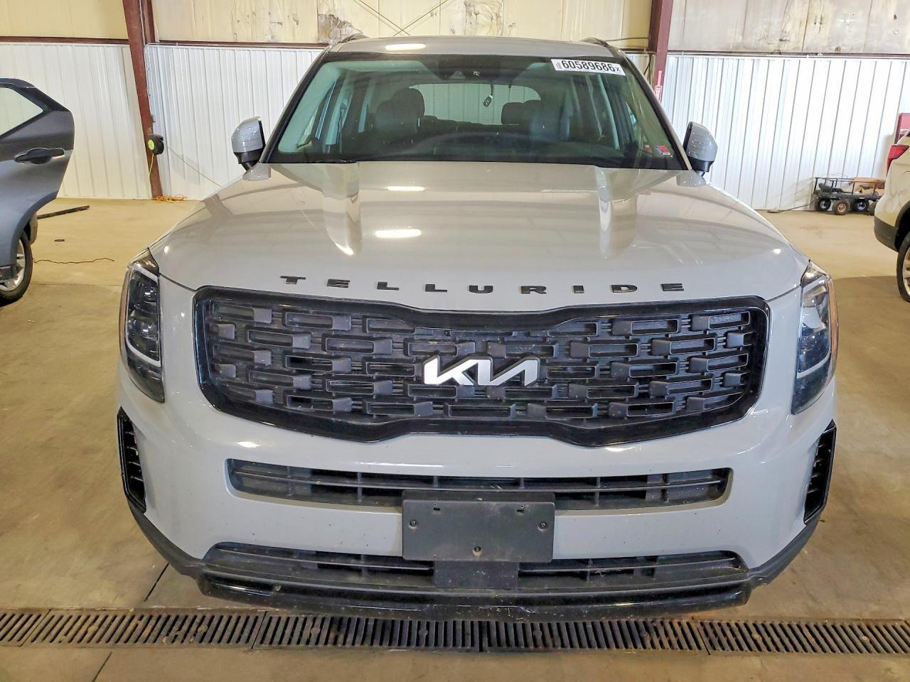 2022 Kia Telluride Lx - Image 5