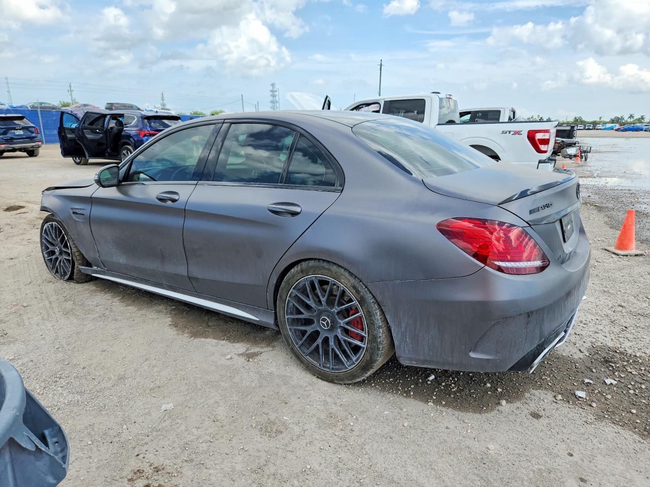 2019 Mercedes-Benz C 63 Amg-S - Фото 2