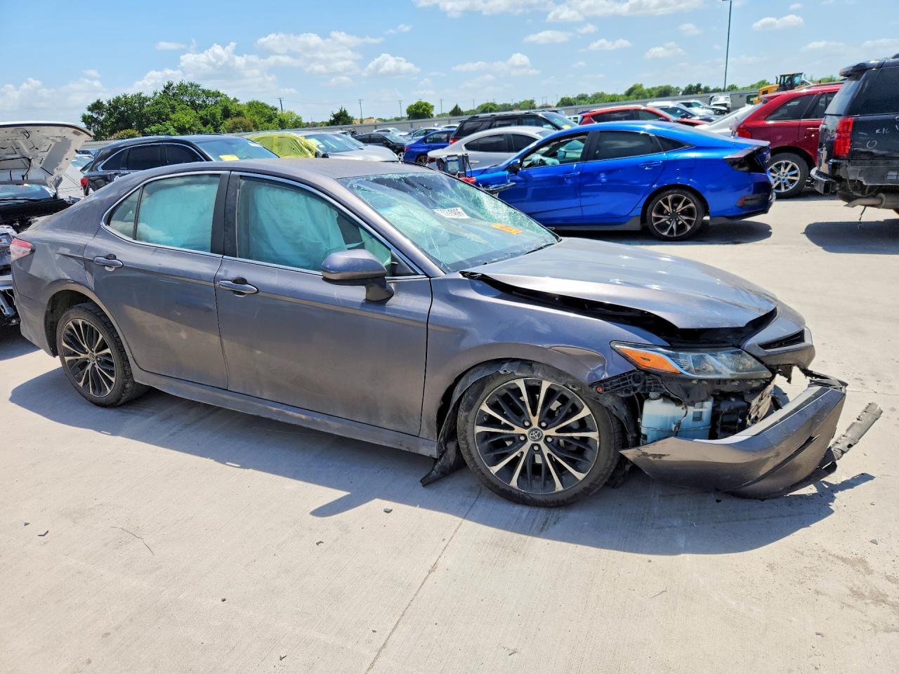 2018 Toyota Camry Se - Image 4