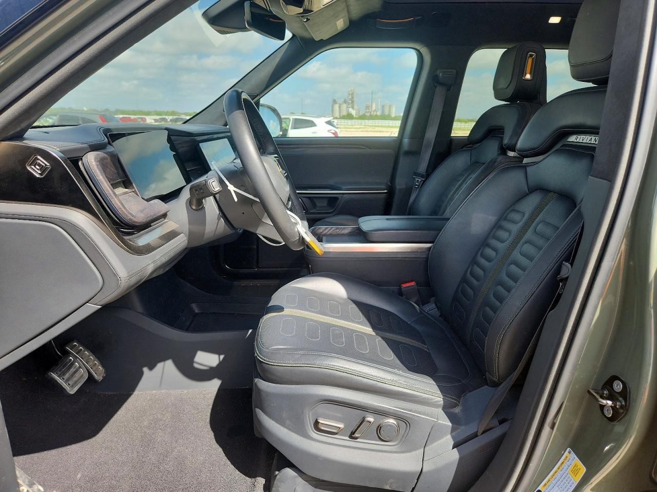 2022 Rivian R1T Launch Edition - Image 7