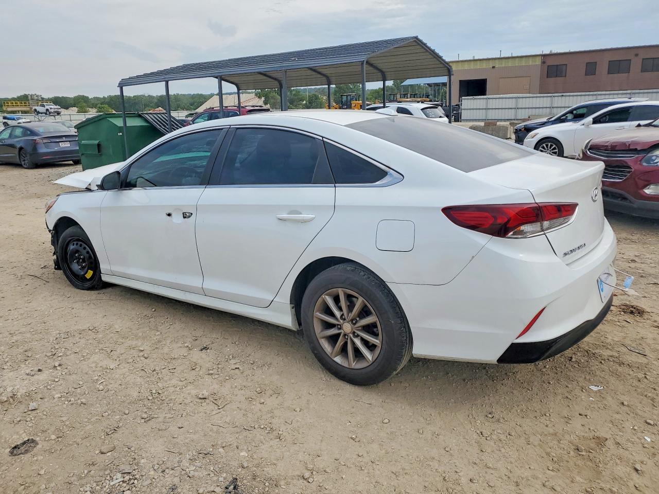 2018 Hyundai Sonata Se - Фото 2