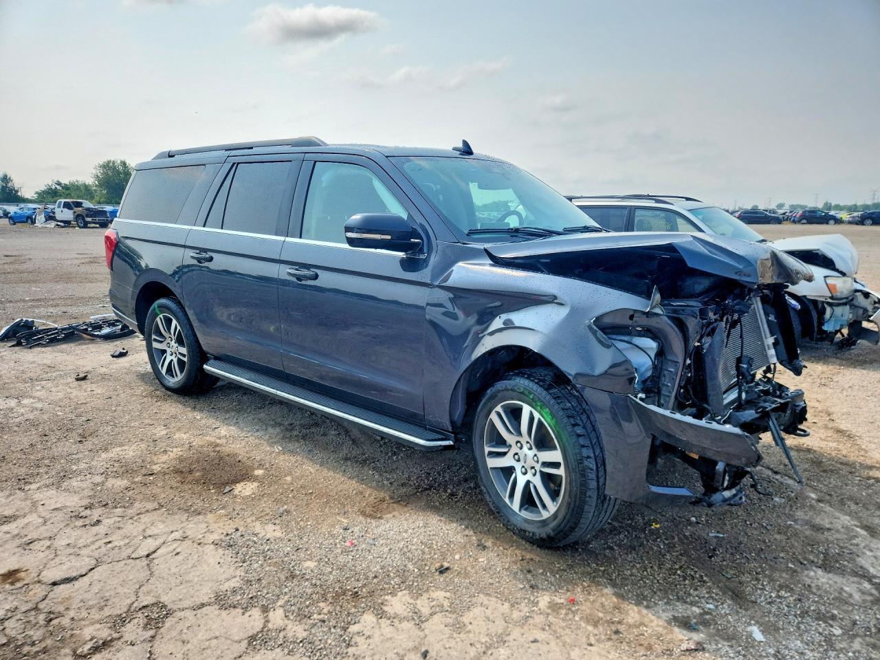 2023 Ford Expedition Max Xlt - Image 4