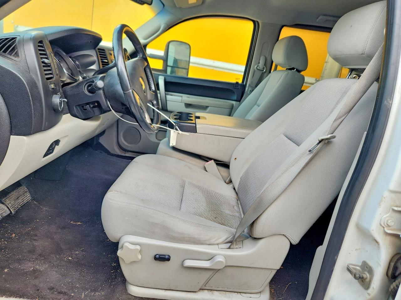 2011 Chevrolet Silverado K3500 Lt - Image 7