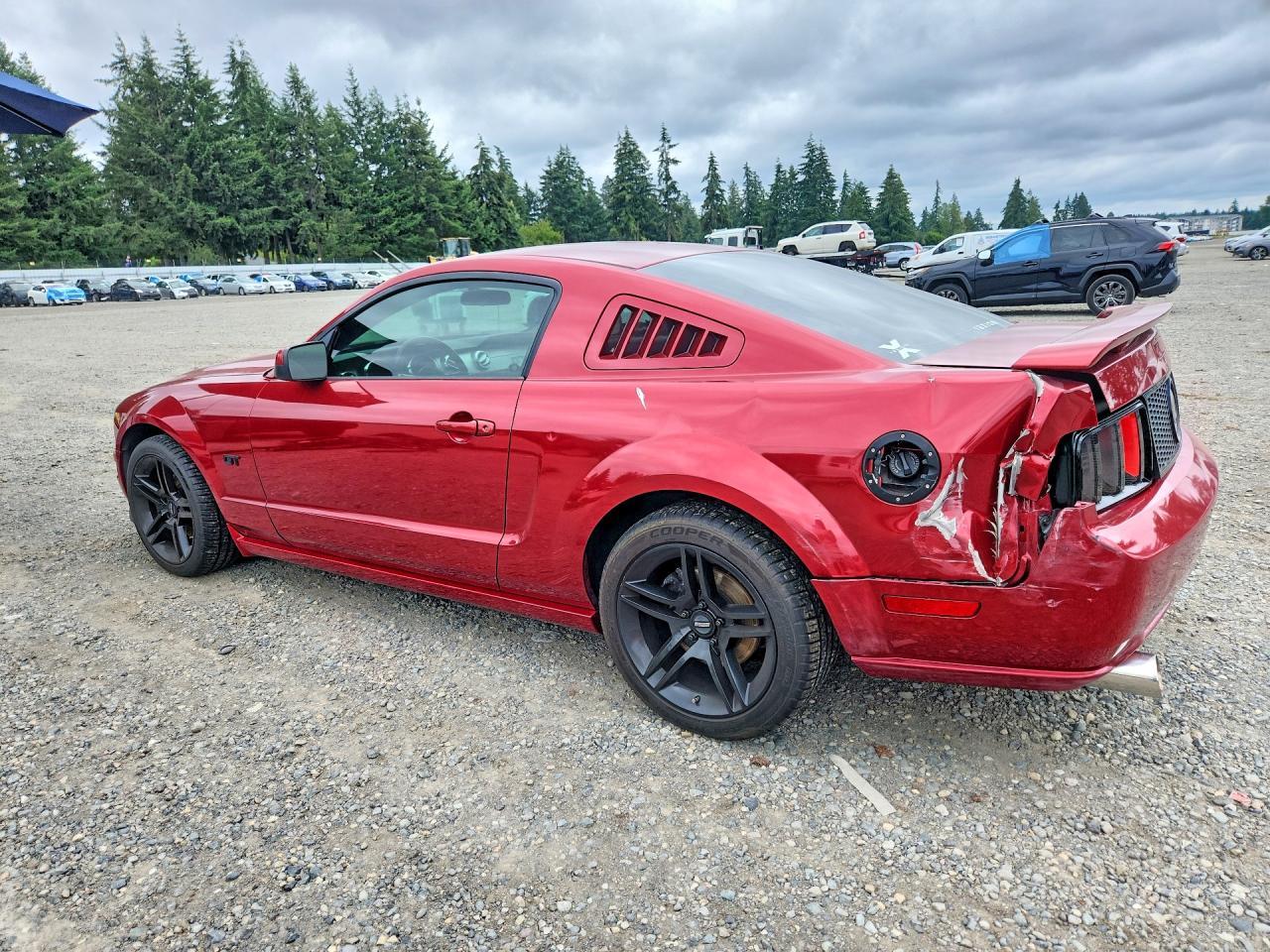 2005 Ford Mustang Gt - Фото 2