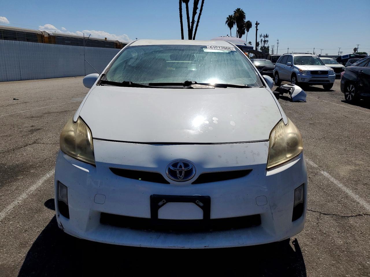 2010 Toyota Prius Ii - Image 5