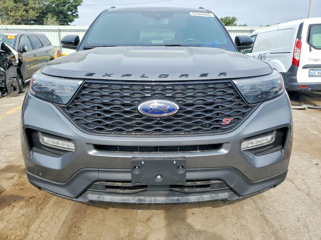 2023 Ford Explorer St - Фото 5