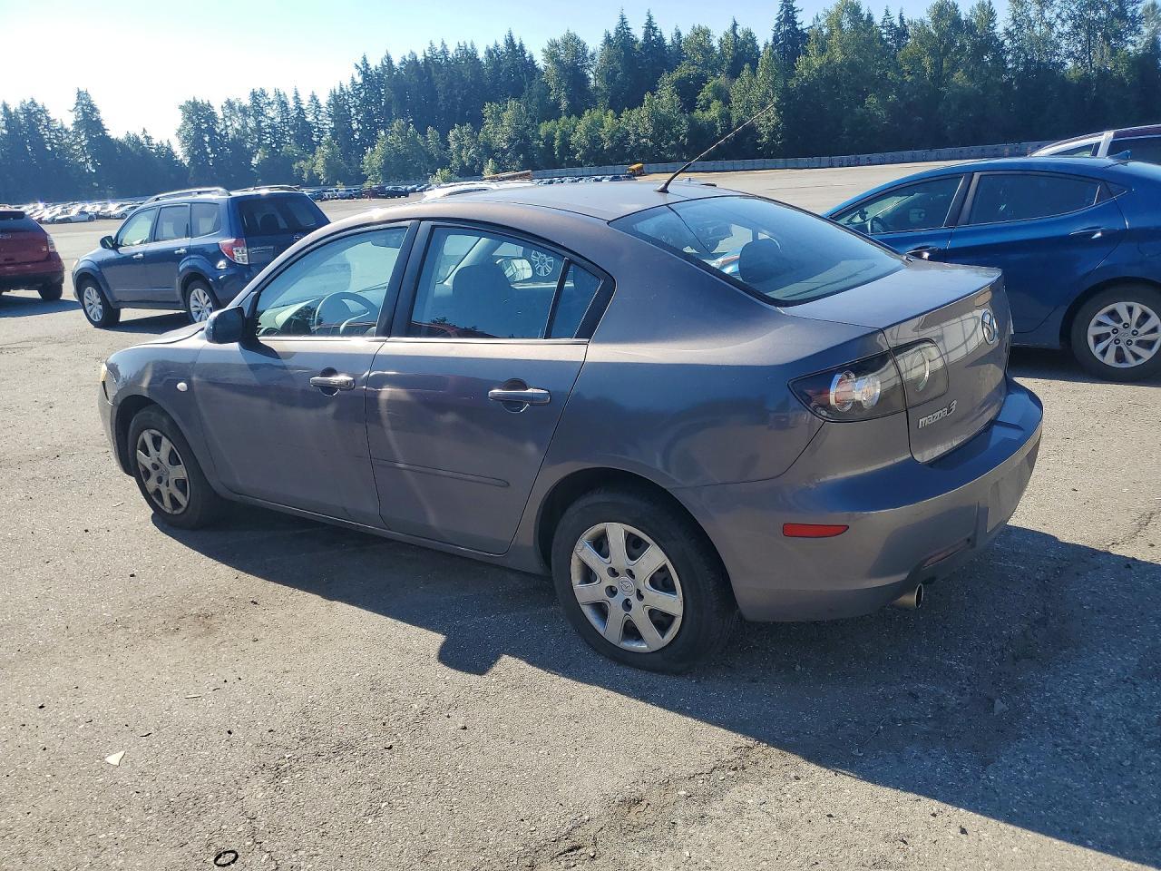 2008 Mazda 3 I - Image 2