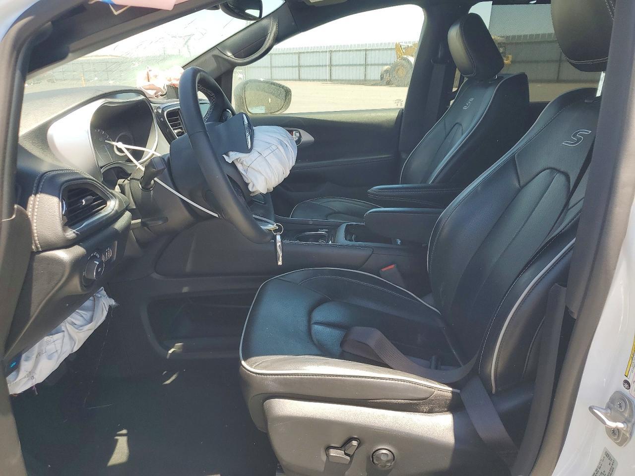 2025 Chrysler Pacifica Limited - Фото 7