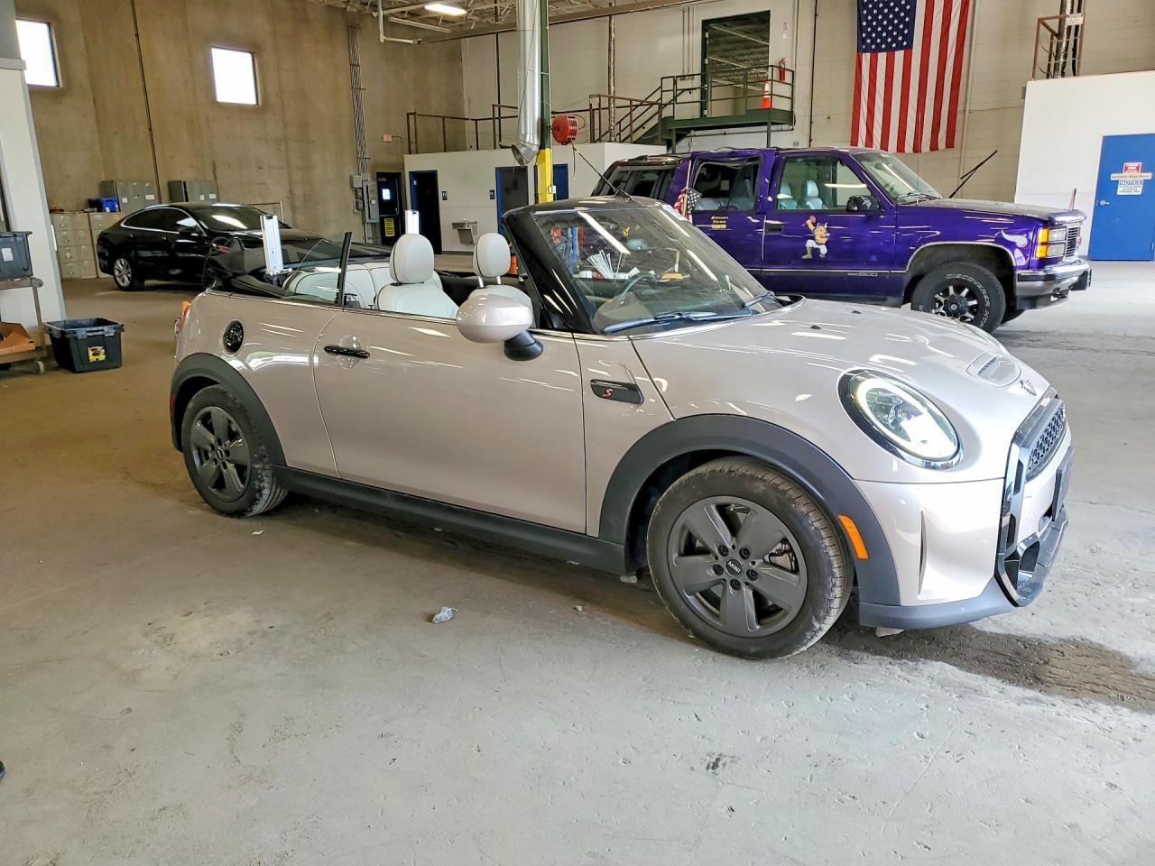 2022 Mini Cooper S - Фото 4