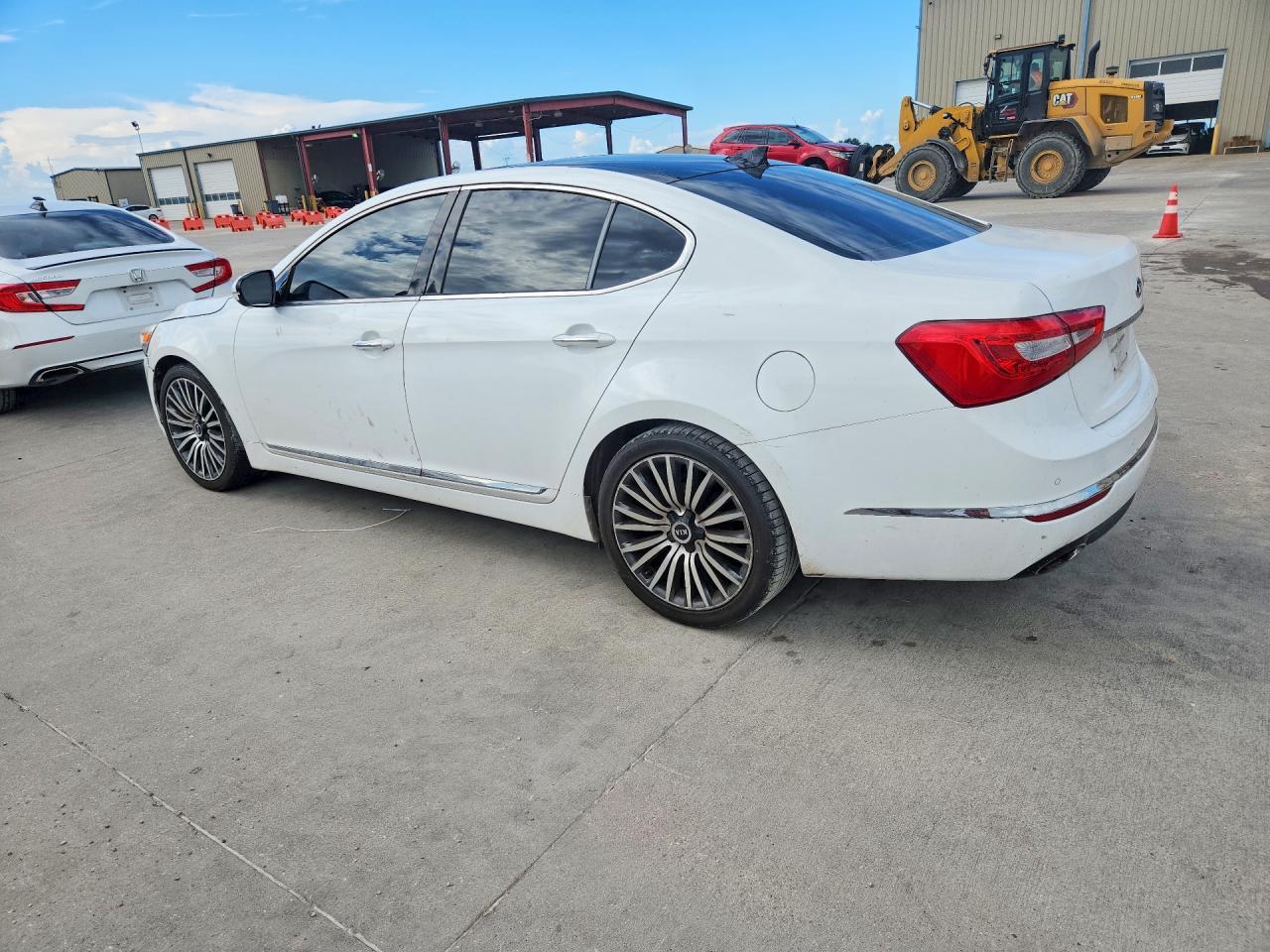 2015 Kia Cadenza Premium - Фото 2