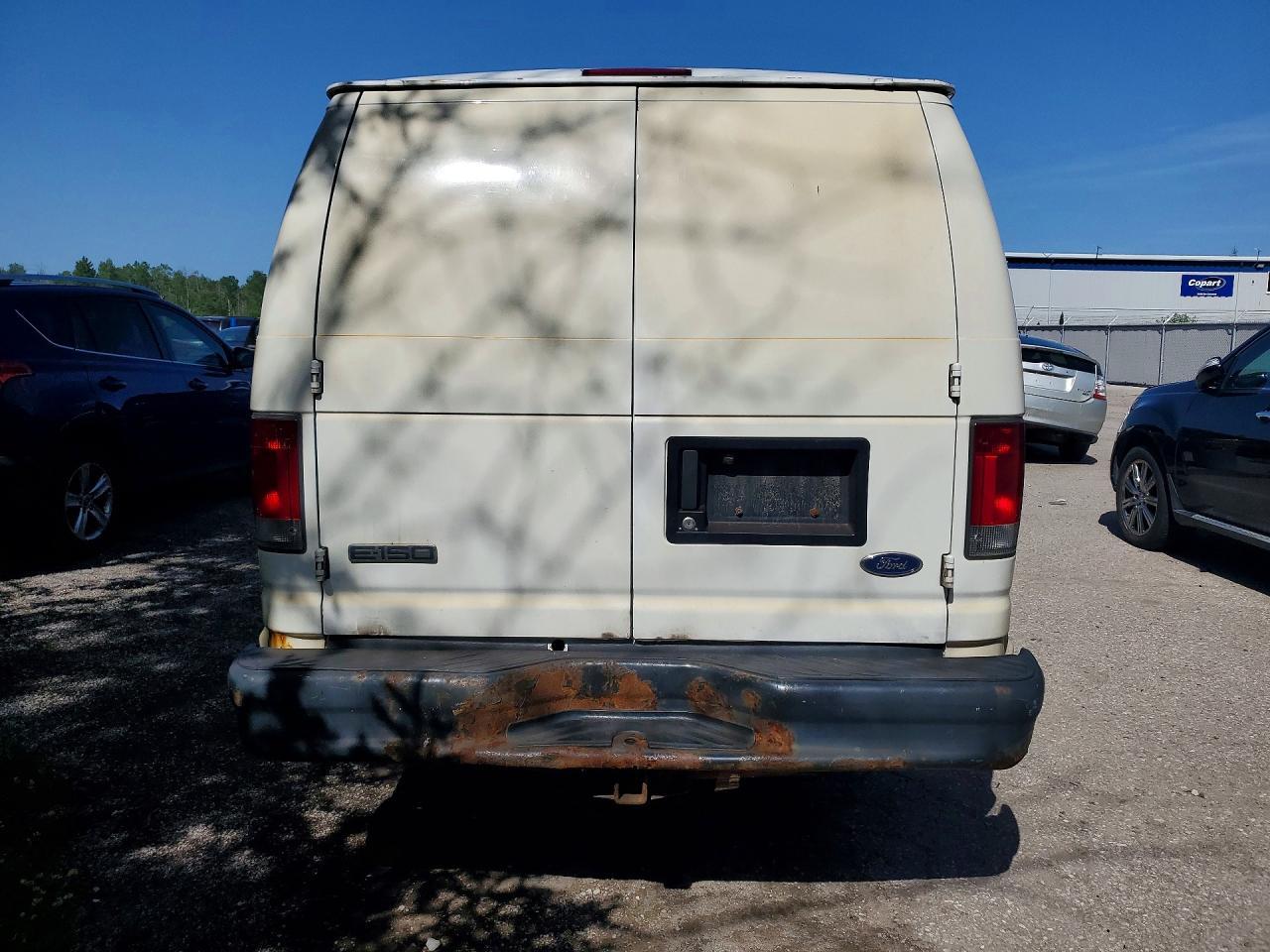 2008 Ford Econoline E150 Van - Фото 6