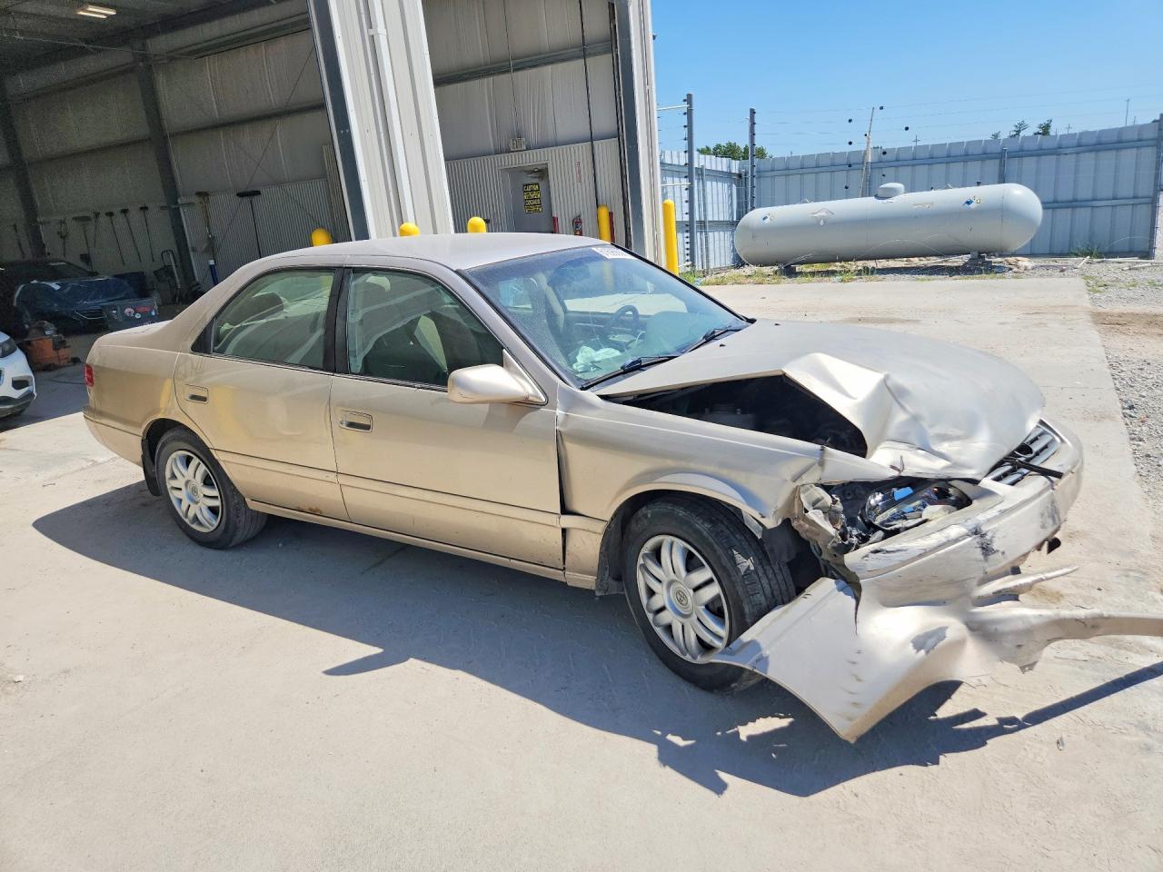 2001 Toyota Camry Ce - Фото 4