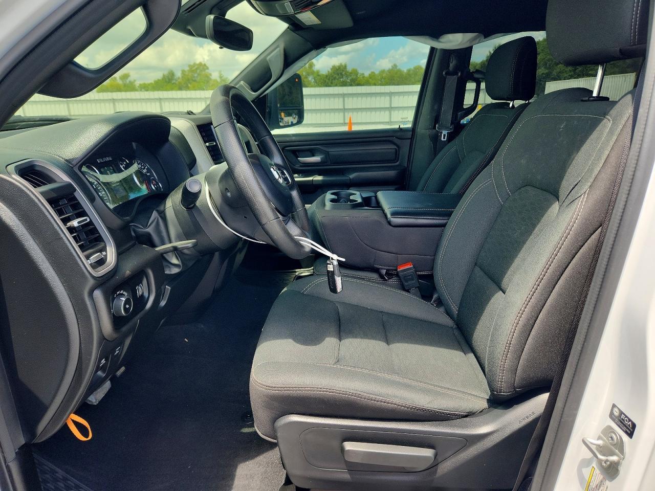 2025 Ram 1500 Tradesman - Image 7