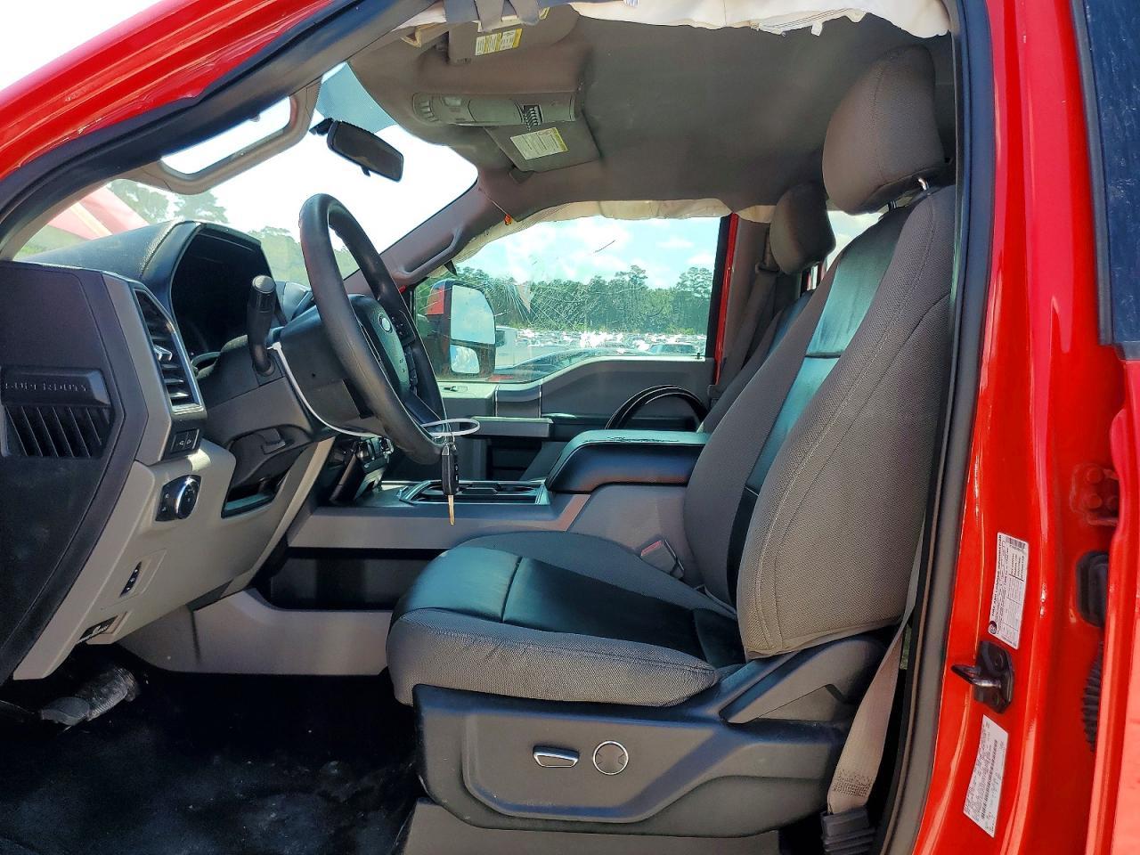 2019 Ford F250 Super Duty - Фото 7
