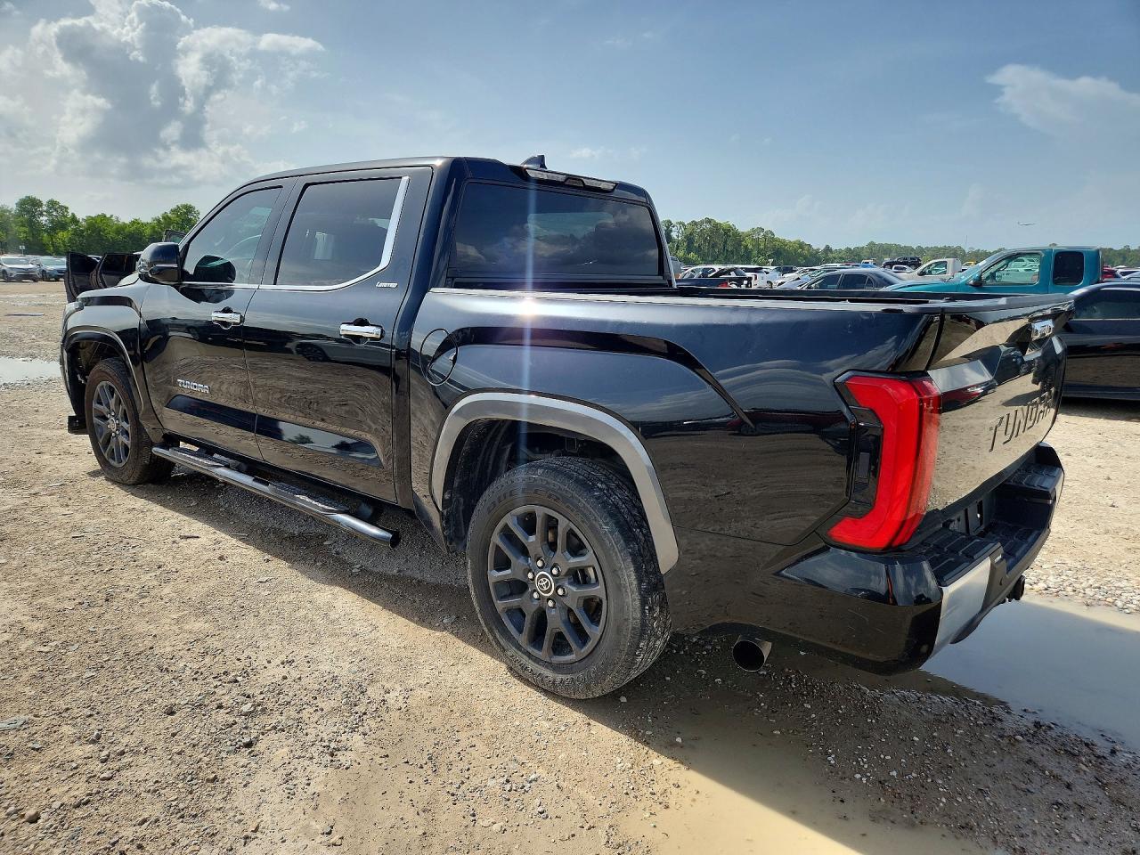 2022 Toyota Tundra Crewmax Limited - Фото 2