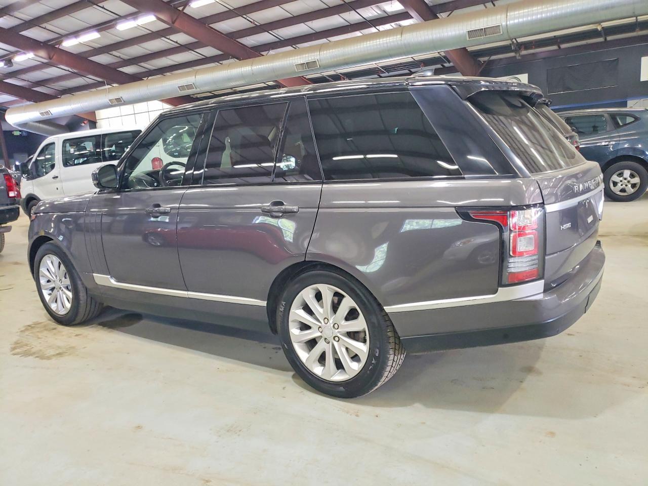 2017 Land Rover Range Rover Hse - Image 2