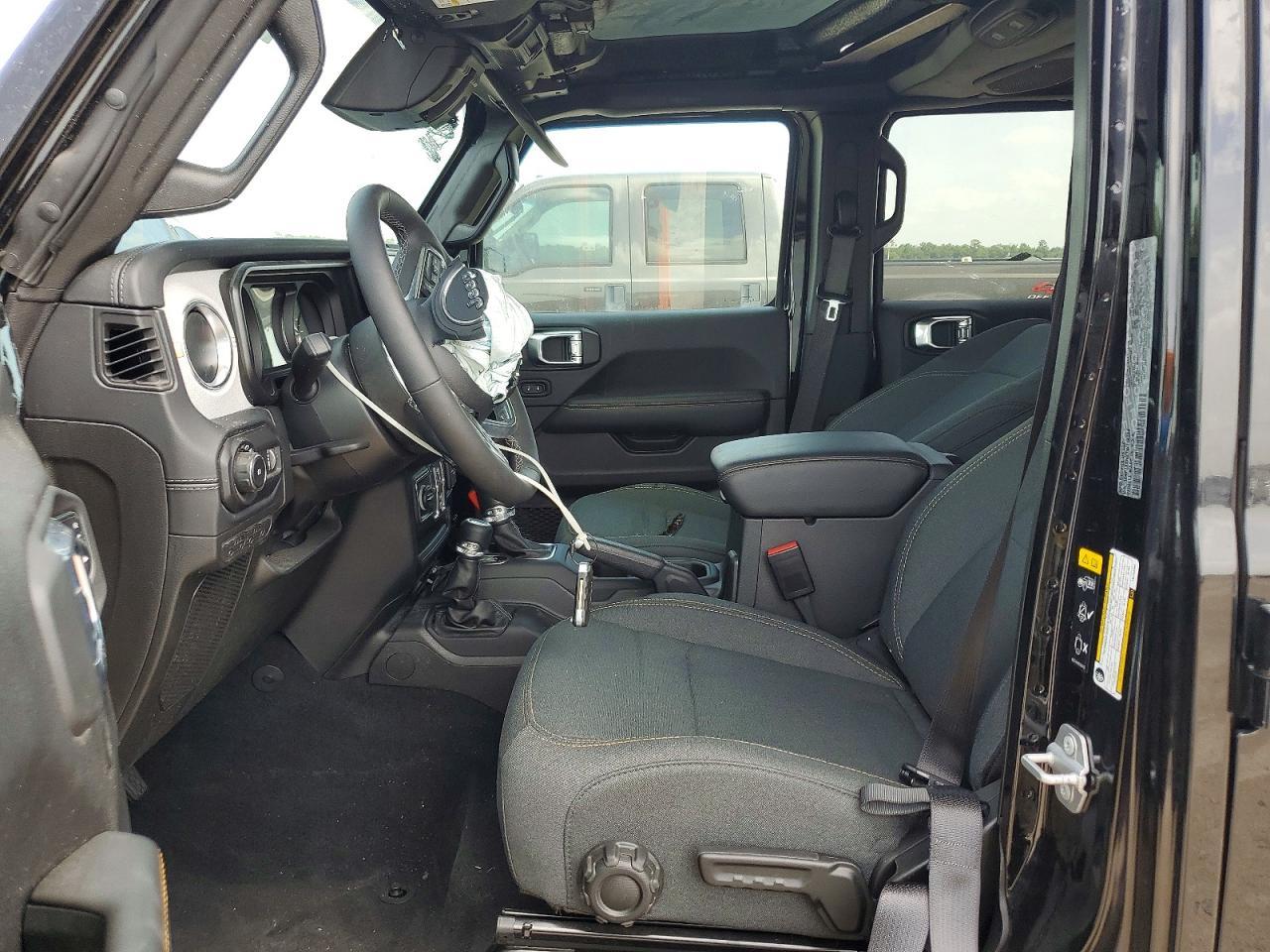 2026 Jeep Wrangler Sahara - Image 7
