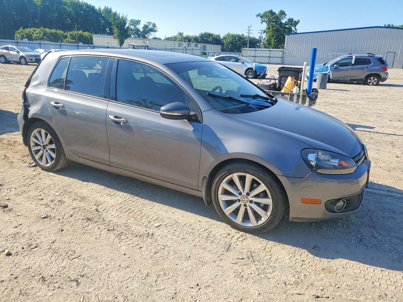 2013 Volkswagen Golf - Фото 4