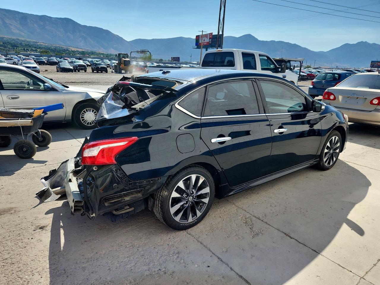 2019 Nissan Sentra Sr - Фото 3